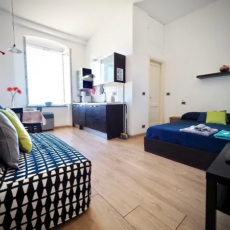 Apartamento Dimora Palestro Con Aria Condizionata E Panorama